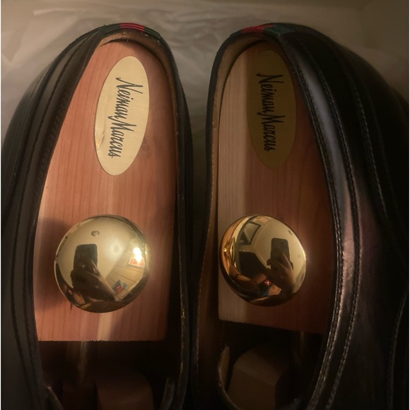 Men’s Gucci shoes,slightly used and in good condition - Picture 8 of 9